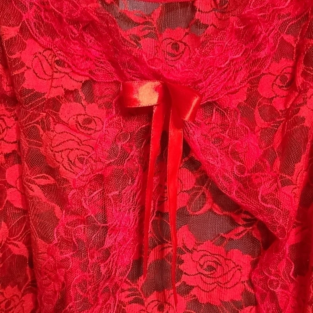 unknown lacy red